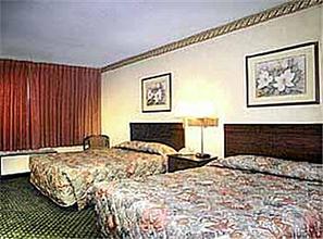 Quality Inn and Conference Center::Hotels.com