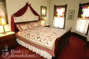 Kaleidoscope Inn & Gardens::BedAndBreakfast.com