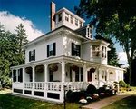 Maine Stay Inn & Cottages