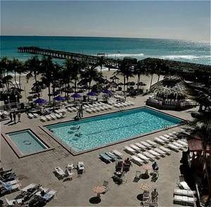 Newport Beachside Resort::Travelocity.com