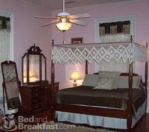 Claremont House Bed & Breakfast::BedAndBreakfast.com