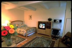 Atrium Suites::Travelocity.com