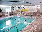 Tn-p69194_pool_01_f