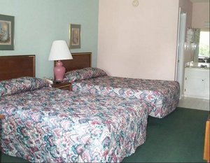 Windwood Inn Brent Centreville::Travelocity.com