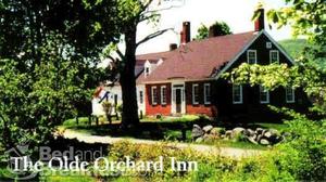 Olde Orchard Inn::BedAndBreakfast.com