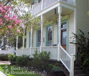 Chimes Bed & Breakfast::BedAndBreakfast.com