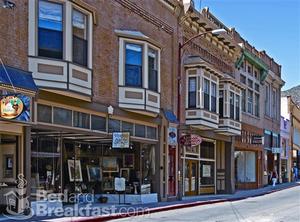 Letson Loft Hotel::BedAndBreakfast.com