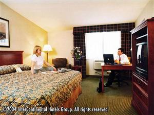 Holiday Inn::Orbitz