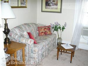 Web-delaware-inns-theitalianatecirca1890bedandbreakfast