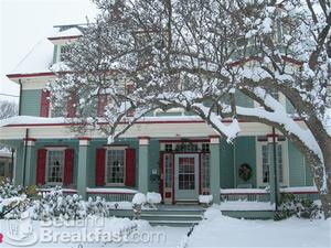 Web-flemington-new-jersey-lodging-mainstreetmanorbedandbreakfast-photo