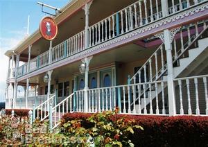 Dockside Inn::BedAndBreakfast.com