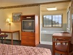 Days Inn and Suites Grinnell::Yahoo! Travel