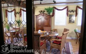 Web-cambria-burton-inn-lodging