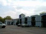 Z INN & Suites Airport