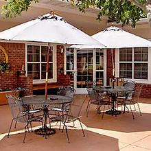 Web-evt_3801-patio-1