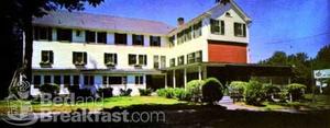 Woodbound Inn::BedAndBreakfast.com