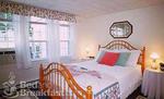 Seven South Street Inn
