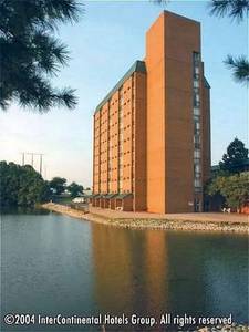 Holiday Inn Louisville North::Travelocity.com