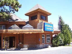 Web-3377110-hotels_and_accommodations-south_lake_tahoe