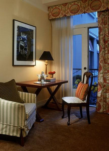 Alexis Hotel - A Kimpton Hotel::Travelocity.com