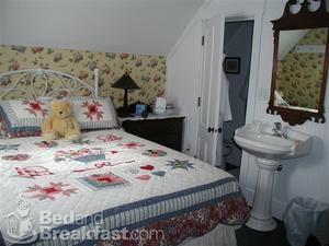 Web-lowell-vermont-lodging-therendezvousbedbreakfast
