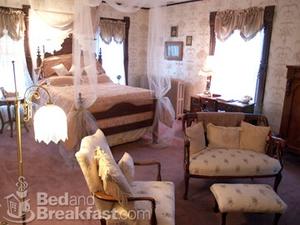 Romancing the Past, Victorian Inn::BedAndBreakfast.com