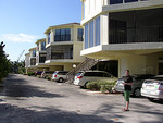 Tn-751836748_7d096443df_m