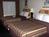 Pinky-slc_metr-rooms-2