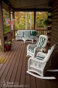 Iron Mountain Inn B&B and Vacation Rentals::BedAndBreakfast.com
