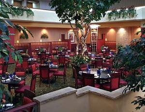 University Plaza Htl Conv Ctr::Travelocity.com