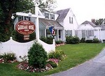 Carriage House Inn