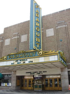 Web-450px-paramount_arts_center
