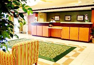 Web-evt_3962-lobby-1