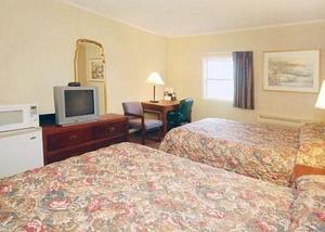 Econo Lodge Brockport::Hotels.com