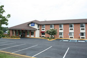 AmeriHost Inn Tupelo::Hotels.com