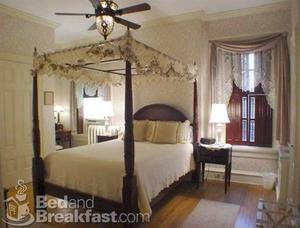 Lovelace Manor::BedAndBreakfast.com