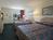 Howard Johnson Express Inn Suites - South Tampa/ Airport Are::Orbitz