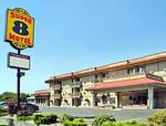 Super 8 Motel - Vernon, BC