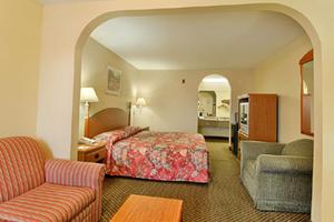 Web-lch_char-rooms-2