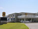 Super 8 Motel - Manitowoc