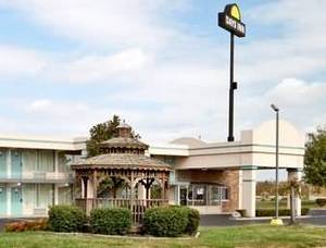 Days Inn Clarksville TN::Travelocity.com