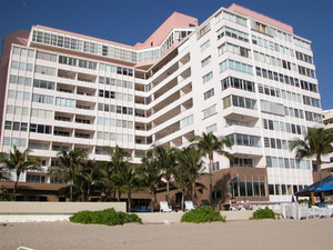 Ocean Manor Resort::Orbitz