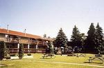 Lionshead Lakefront Resort & Yacht Club