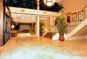 Ramada Inn - Jeffersonville::Expedia