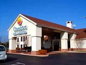 Comfort Inn and Suites Warsaw::Expedia