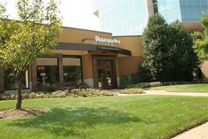 Web-hilton_alexandria_mark_center_42415_4_08032006_1708364751_500