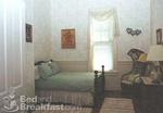 Carole's Yellow Cottage::BedAndBreakfast.com