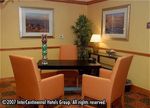Holiday Inn Express Suites Charleston