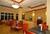 Holiday Inn Express Hotel & Suites::Priceline.com