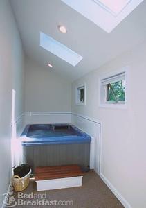 Country Garden Inn::BedAndBreakfast.com